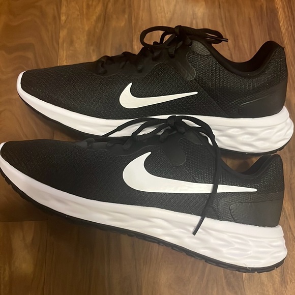 Nike Other - Nike nwot men’s running shoes
